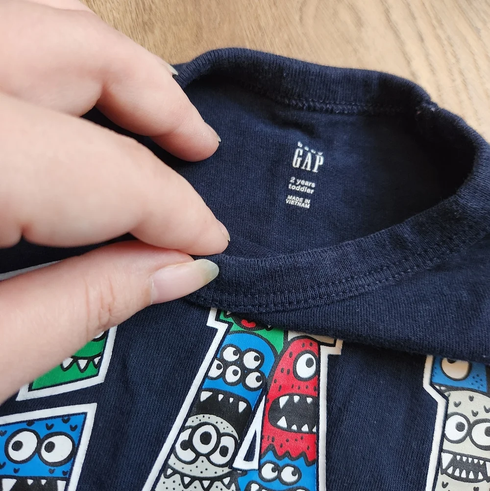 Size 2 Boys Gap Long Sleeve